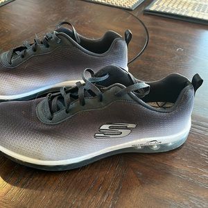 Skechers Air with memory foam size 10, new